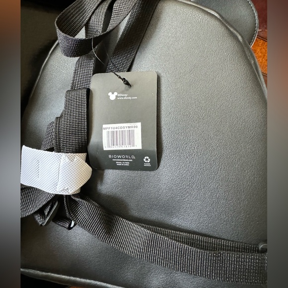 Disney Mickey backpack - Picture 2 of 2